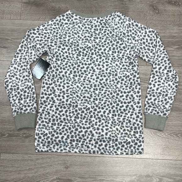 NWT Cuddl Duds Sweater Knit Pajama Top and Jogger Pant Set Leopard Print XS - Picture 8 of 15